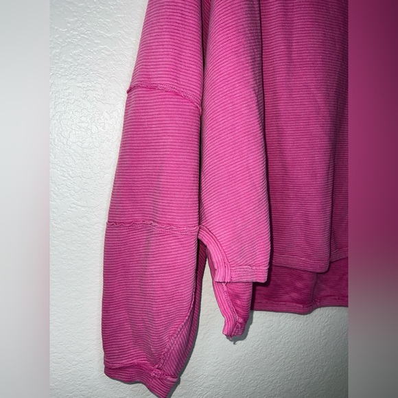 We The Free Eclipse Tee - Picture 11 of 15